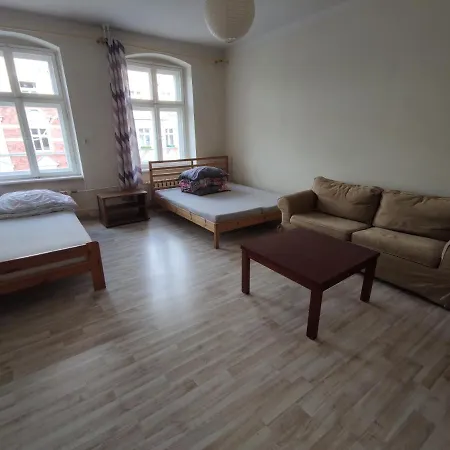Przestronny Apartament Dla Czterech Osob Daire Wroclaw