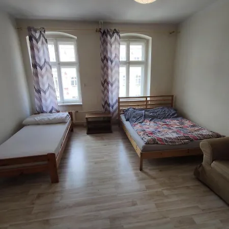 Przestronny Apartament Dla Czterech Osob Daire